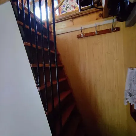 Chata Na Vrcholu Boreckých Skal