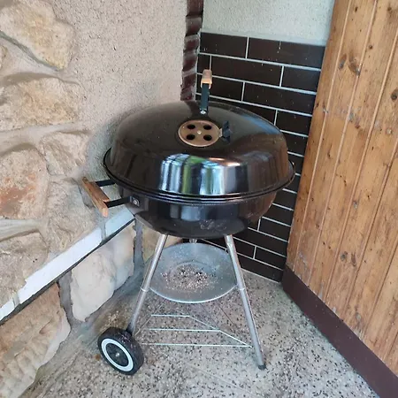 Chata Na Vrcholu Boreckých Skal *