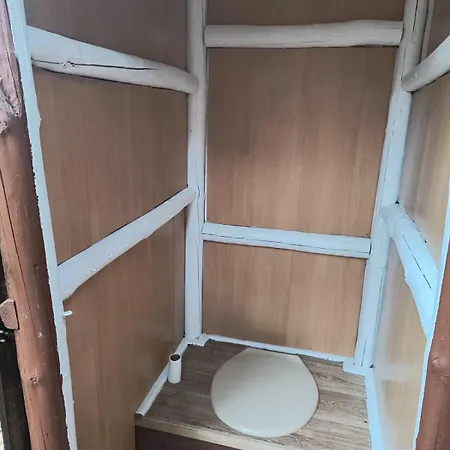 Chata Na Vrcholu Boreckých Skal *
