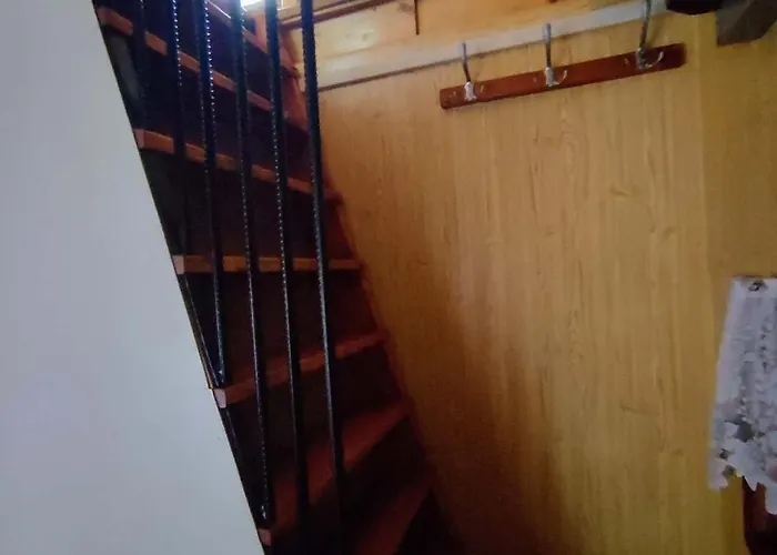 Chata Na Vrcholu Boreckých Skal